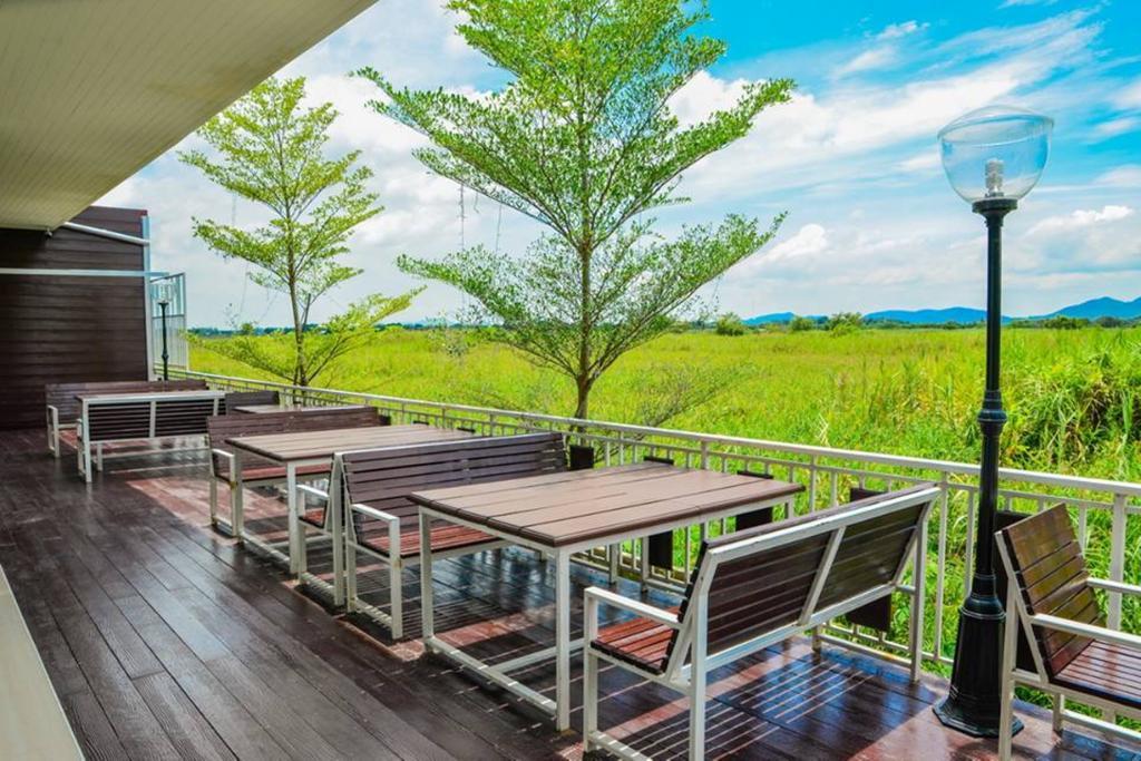 The Vista Pool Villa Kanchanaburi Bagian luar foto