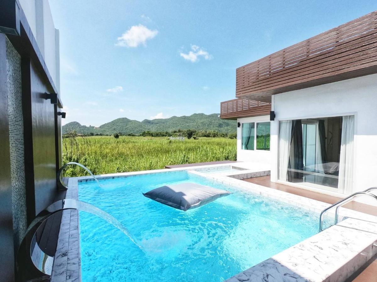 The Vista Pool Villa Kanchanaburi Bagian luar foto